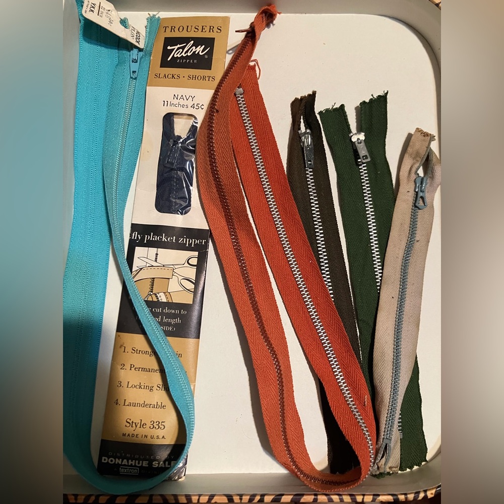 Lot of 6 vintage zippers